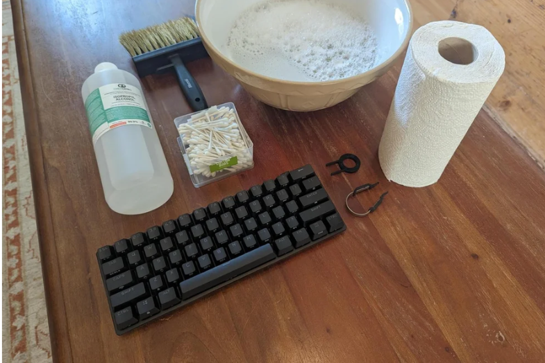 How to Clean Keycaps