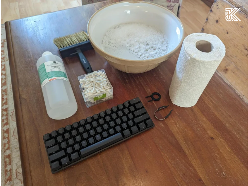 How to Clean Keycaps