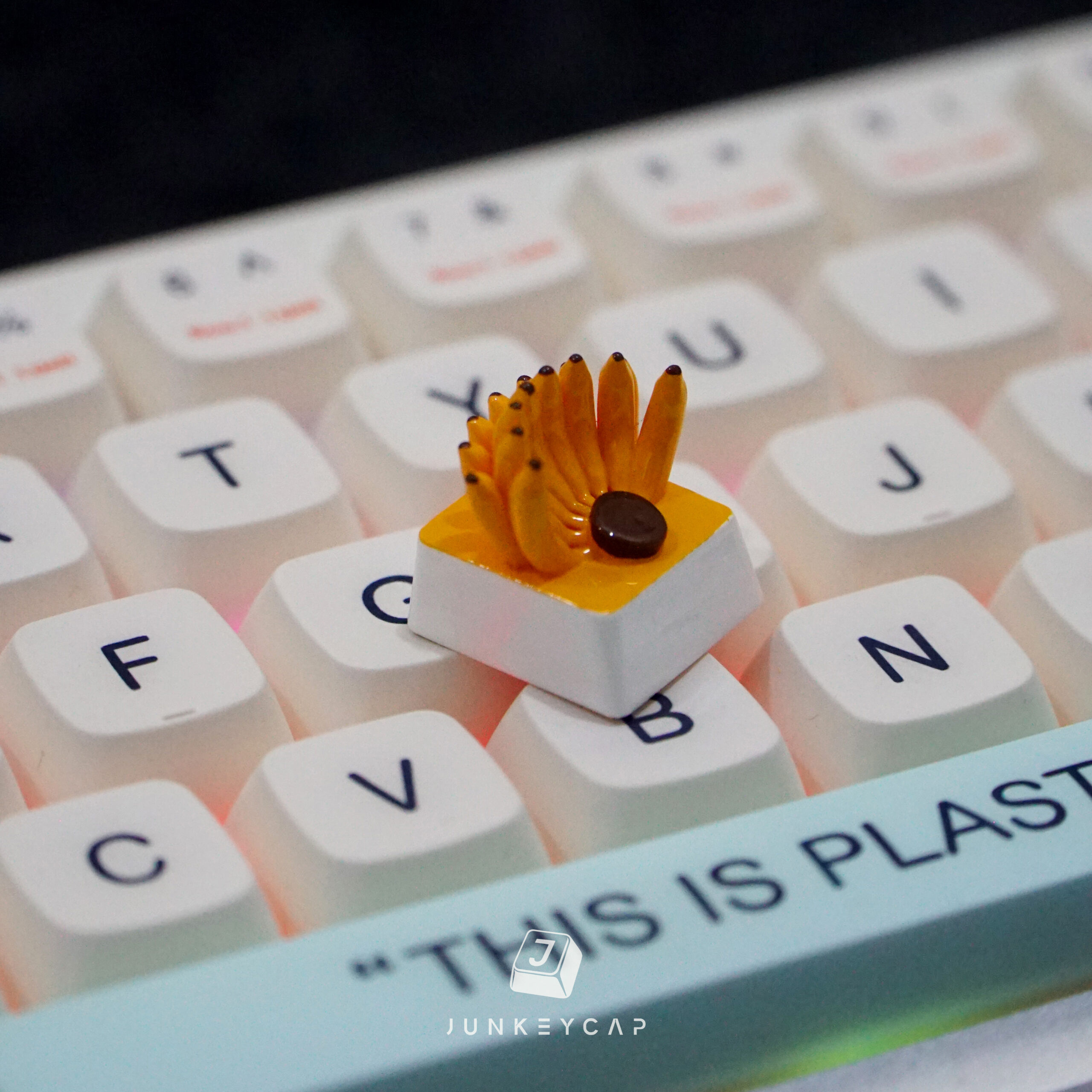 Banana Keycap 4