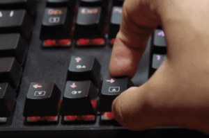 how-to-remove-keycaps-without-tool