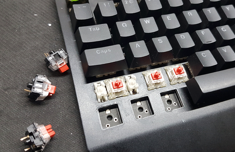 how-to-replace-keycaps-on-keyboard