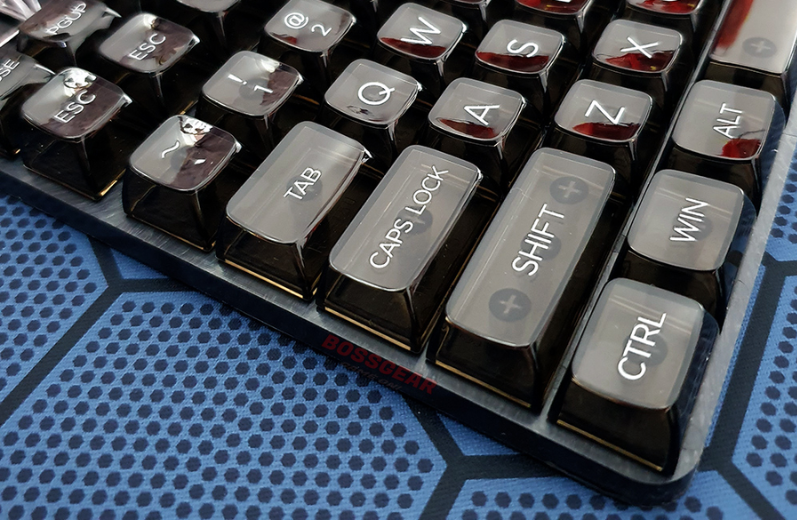 how-to-replace-keycaps-on-keyboard