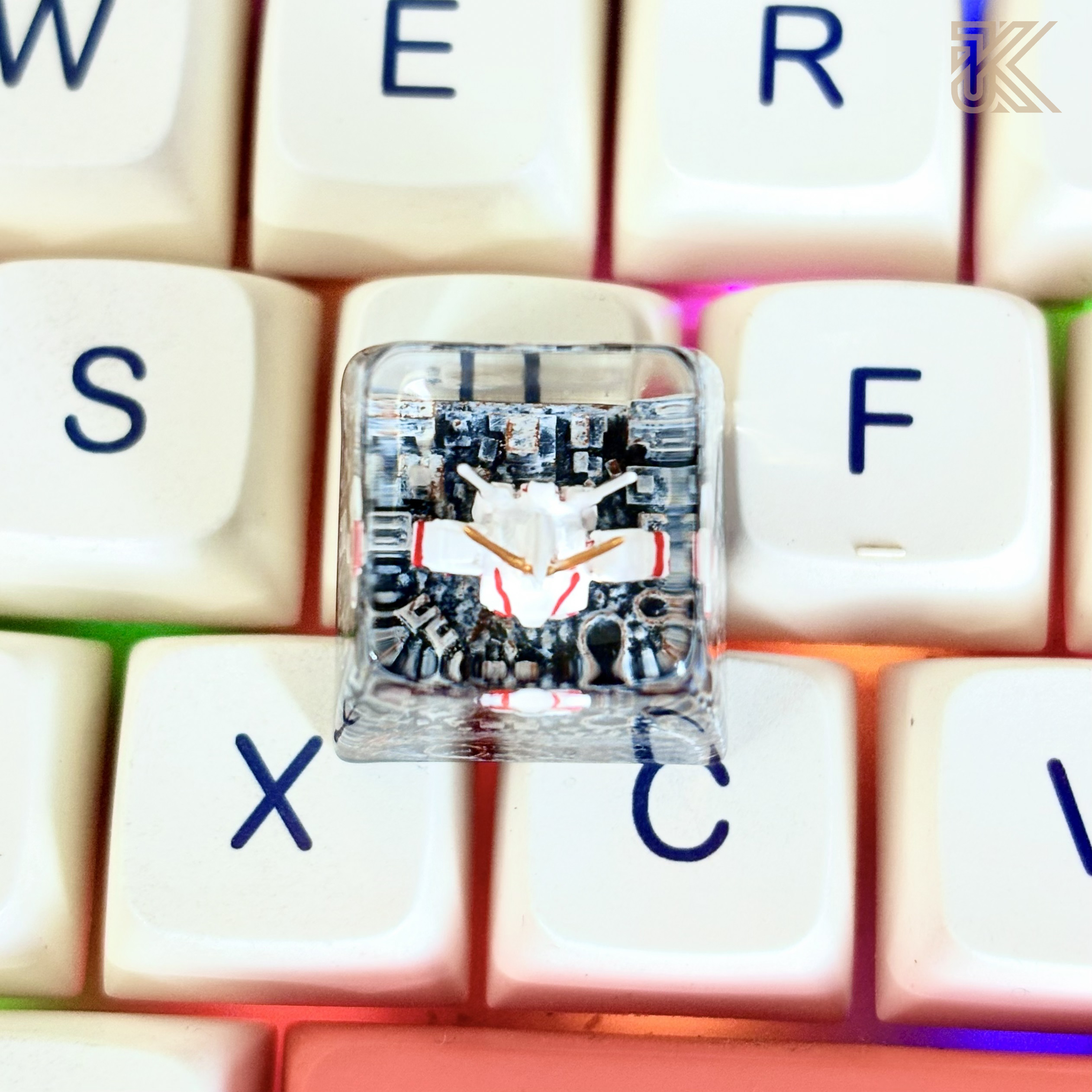 Gundam Unicorn Keycap 3
