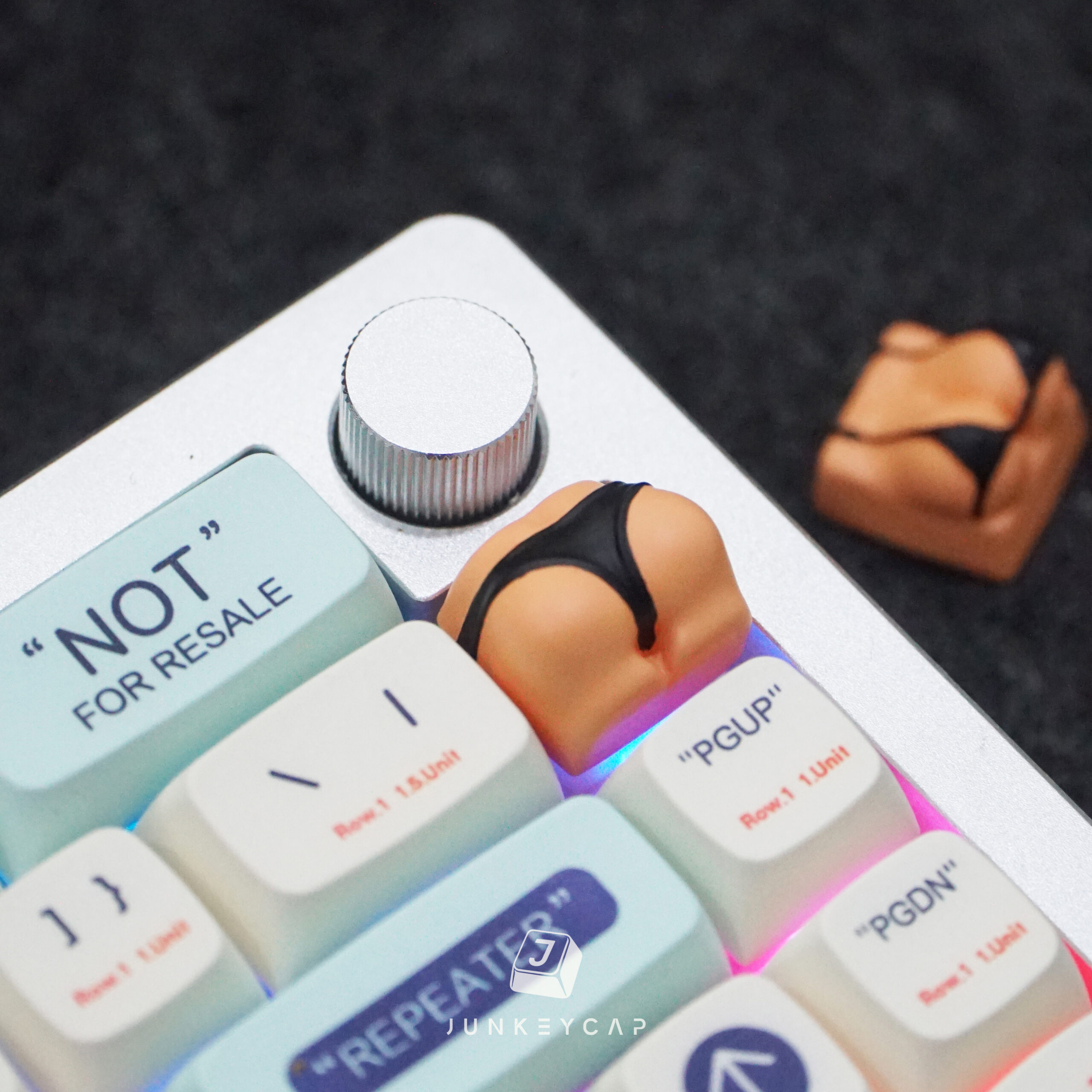 Backside Black Biki Keycap